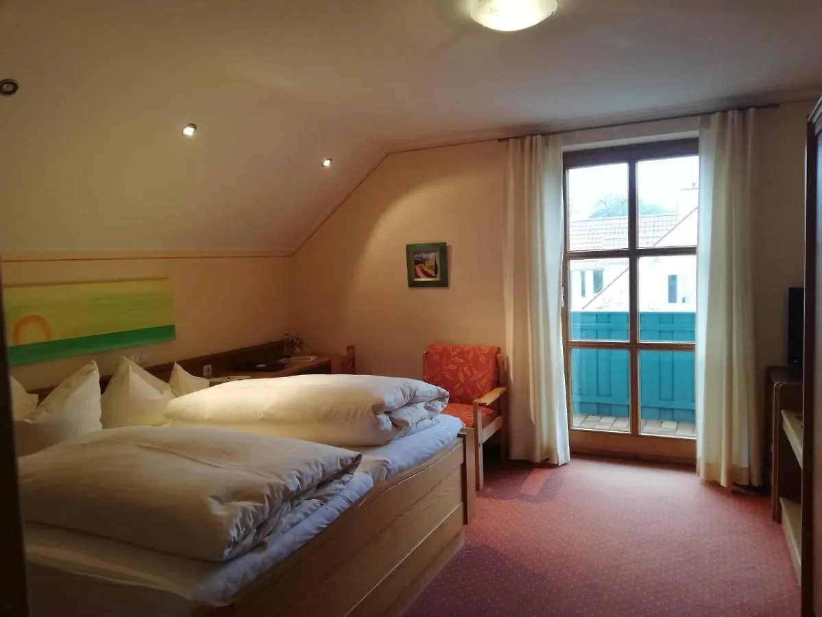 Strixner-Hof Hotel Ehekirchen Germany